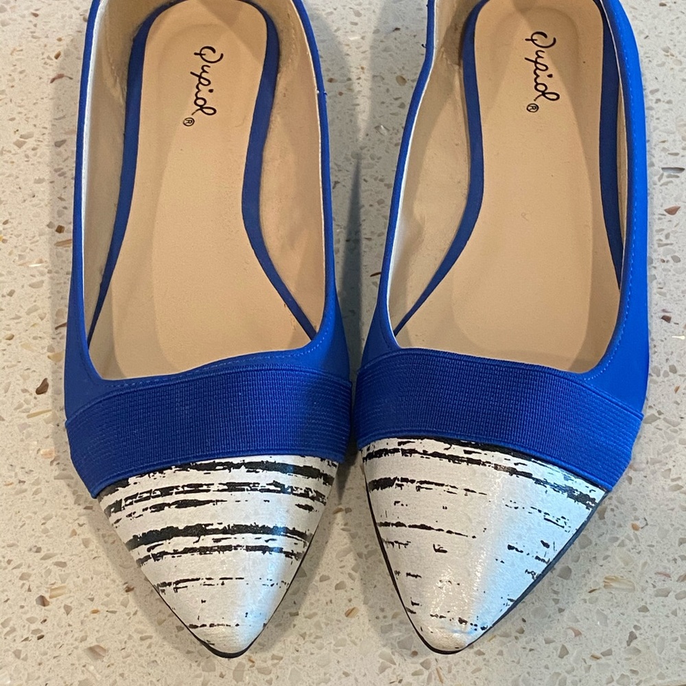 Blue Flats - never worn!